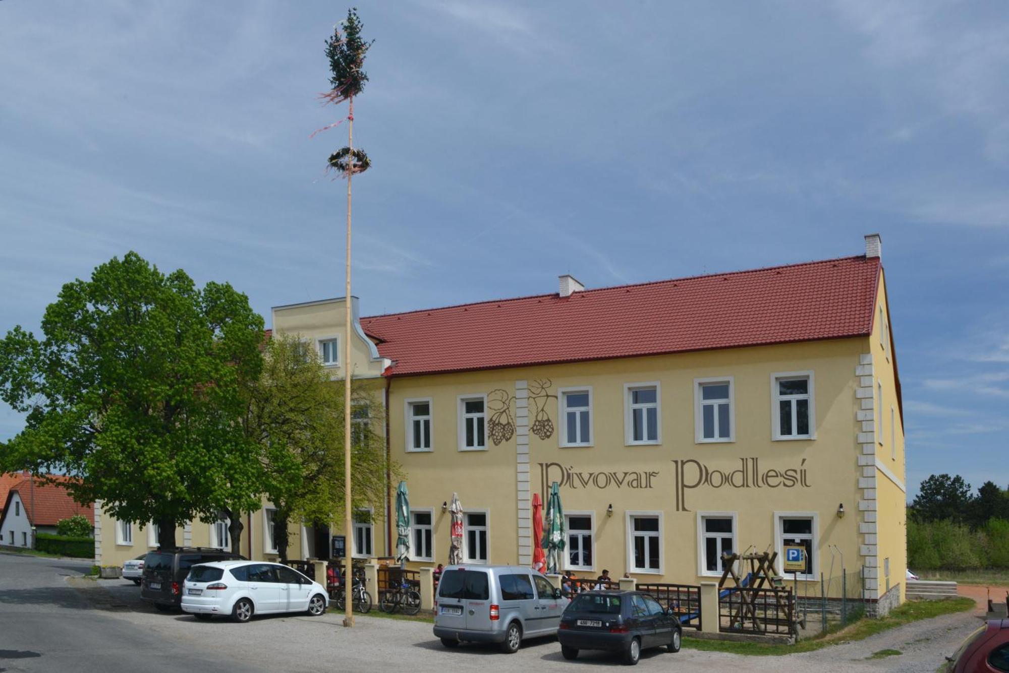 Příbram Penzion Pivovar Podlesi מראה חיצוני תמונה